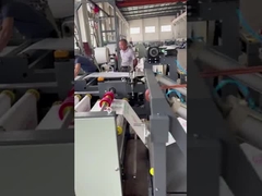 स्वचालित काटने और सिलाई लाइनर डालने की मशीन